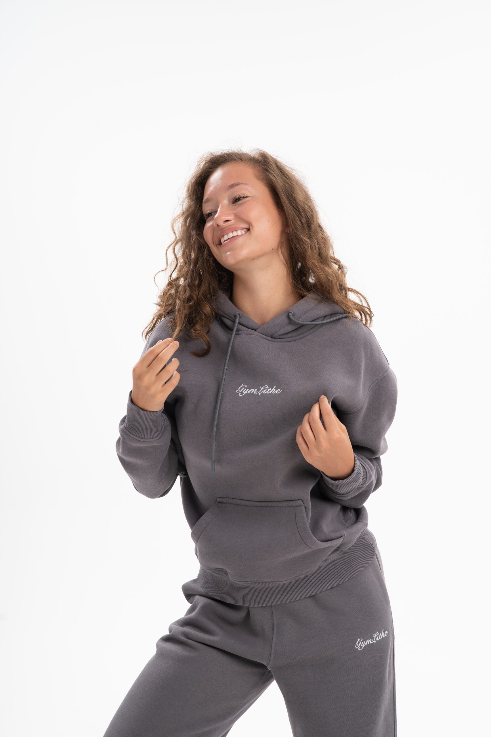 Спортен комплект за нея в графит